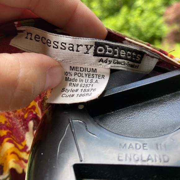 Cold Shoulder Long Sleeve Floral Blouse - Picture 2 of 3